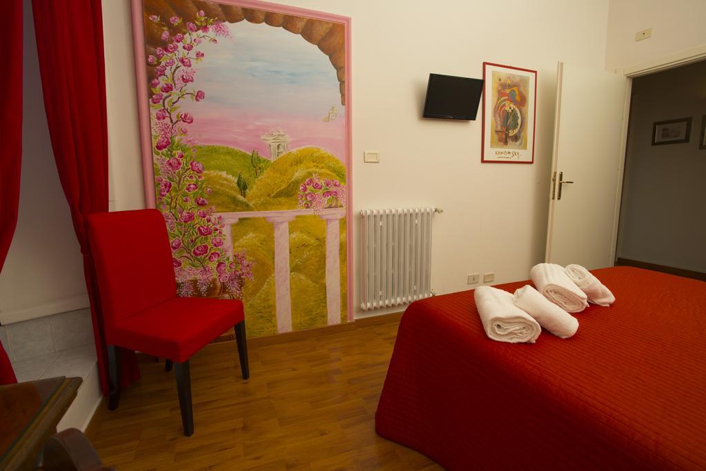 روما Laterano Inn الغرفة الصورة